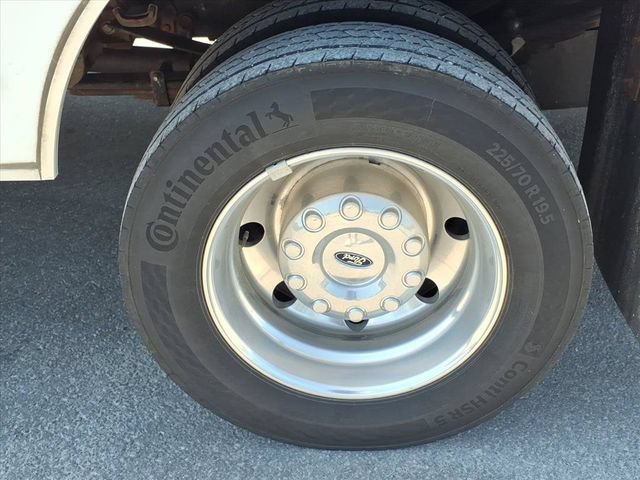 Used 2024 Ford F550 4x4 Regular Cab Super Duty image 10
