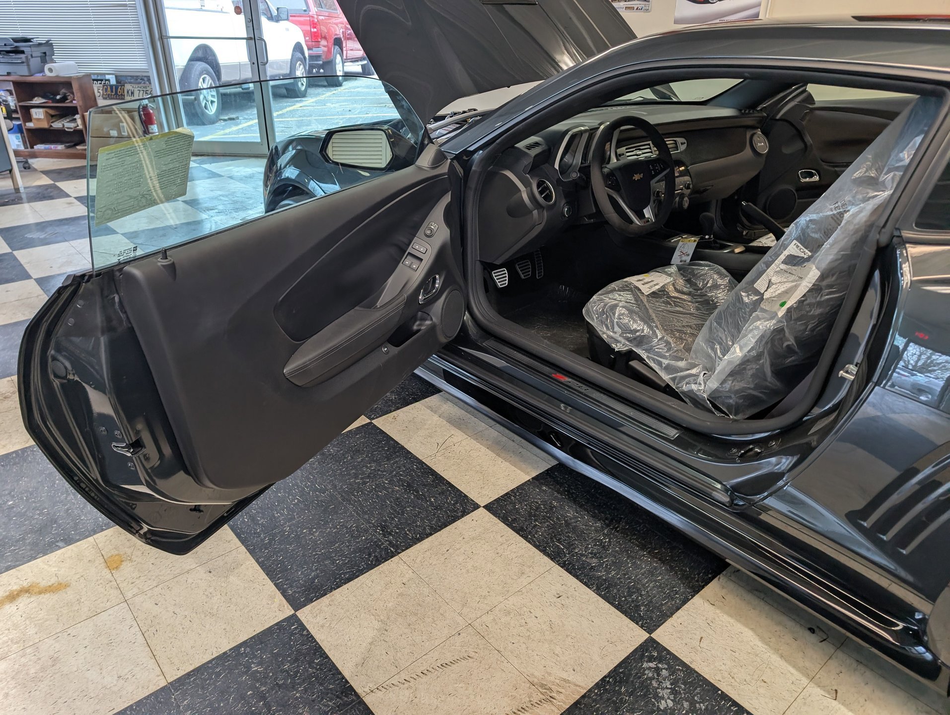 Used 2015 Chevrolet Camaro Z/28 RWD image 47