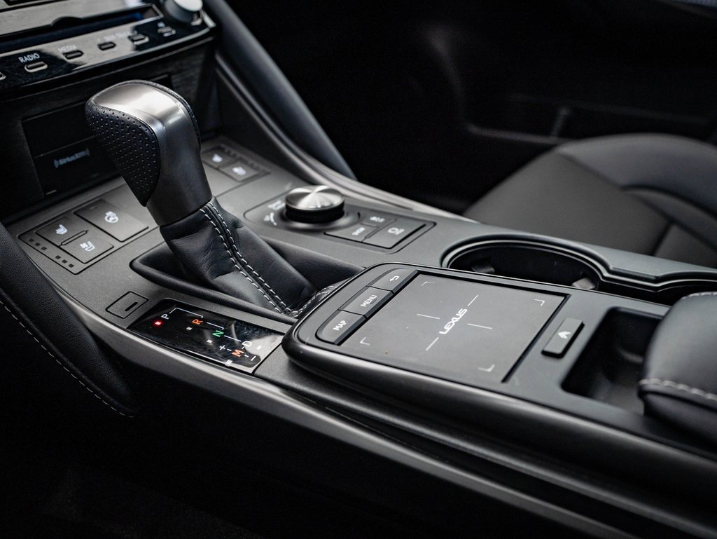 Certified 2024 Lexus IS 350 F Sport image 36