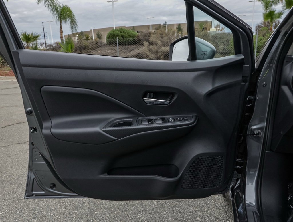 New 2025 Nissan Versa SV image 14