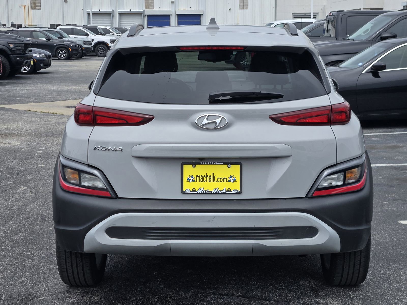 Used 2023 Hyundai Kona SEL FWD image 7