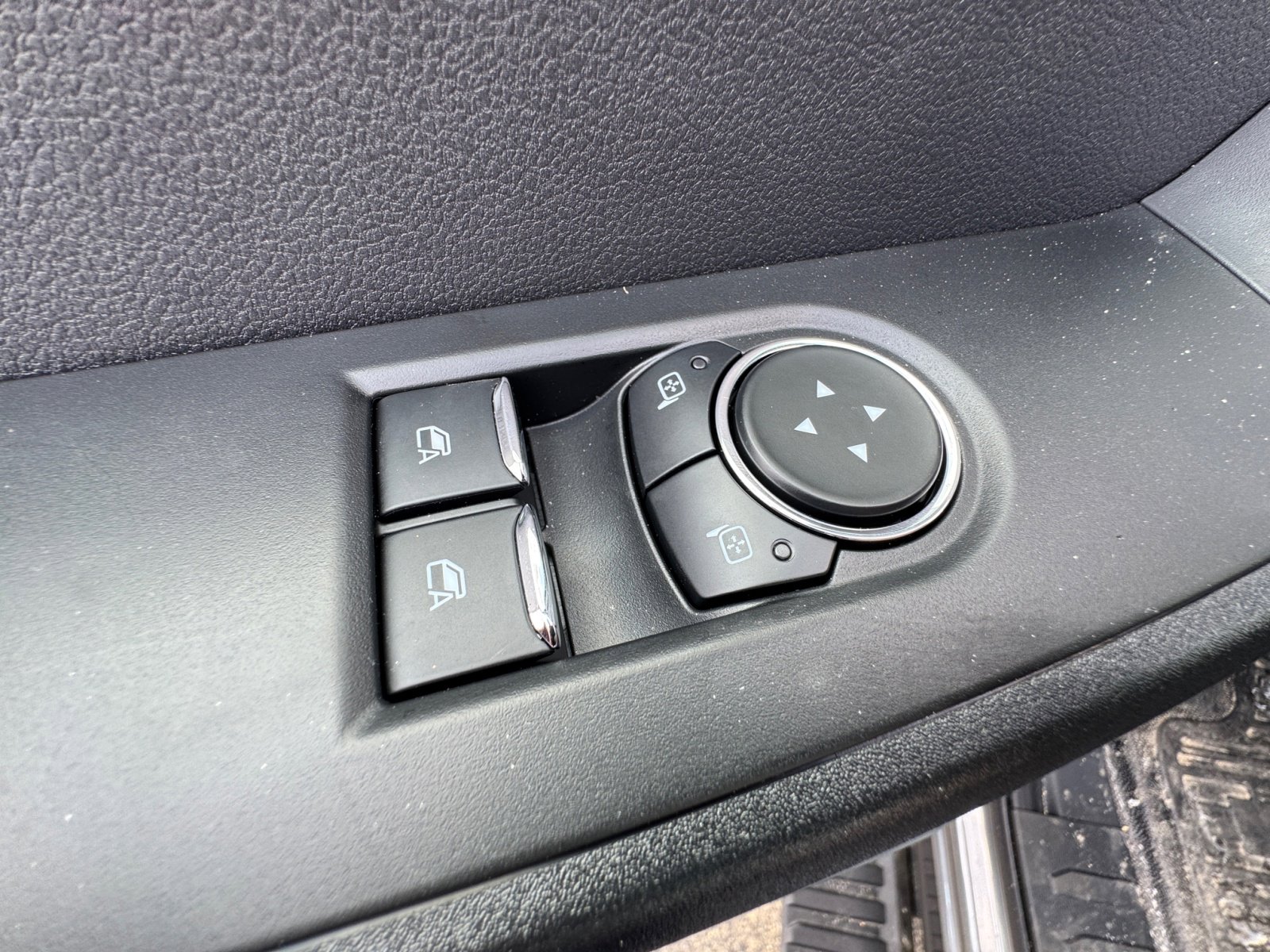 New 2025 Ford F250 XL w/ XL Chrome Package image 20