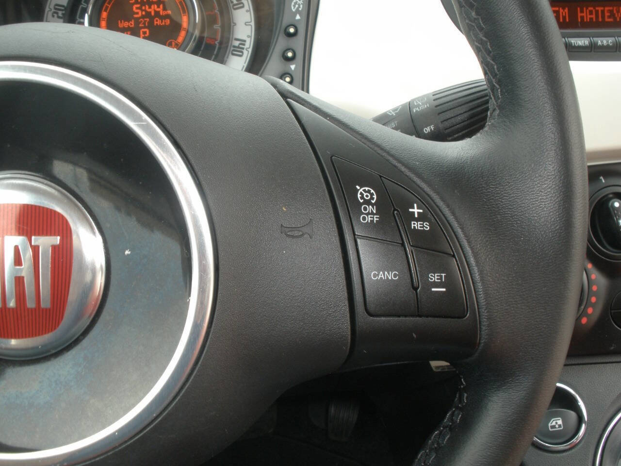 Used 2015 FIAT 500 Pop image 31