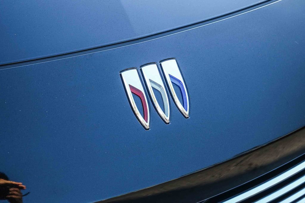 Used 2026 Buick Envista Preferred FWD image 9