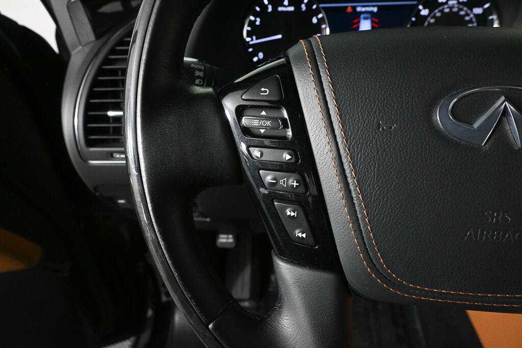 Used 2024 INFINITI QX80 Sensory AWD/4WD image 11