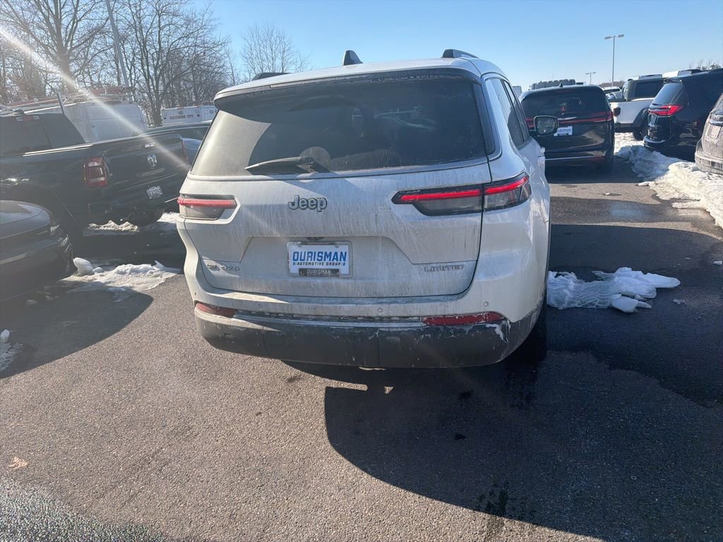 Used 2022 Jeep Grand Cherokee L Limited image 6