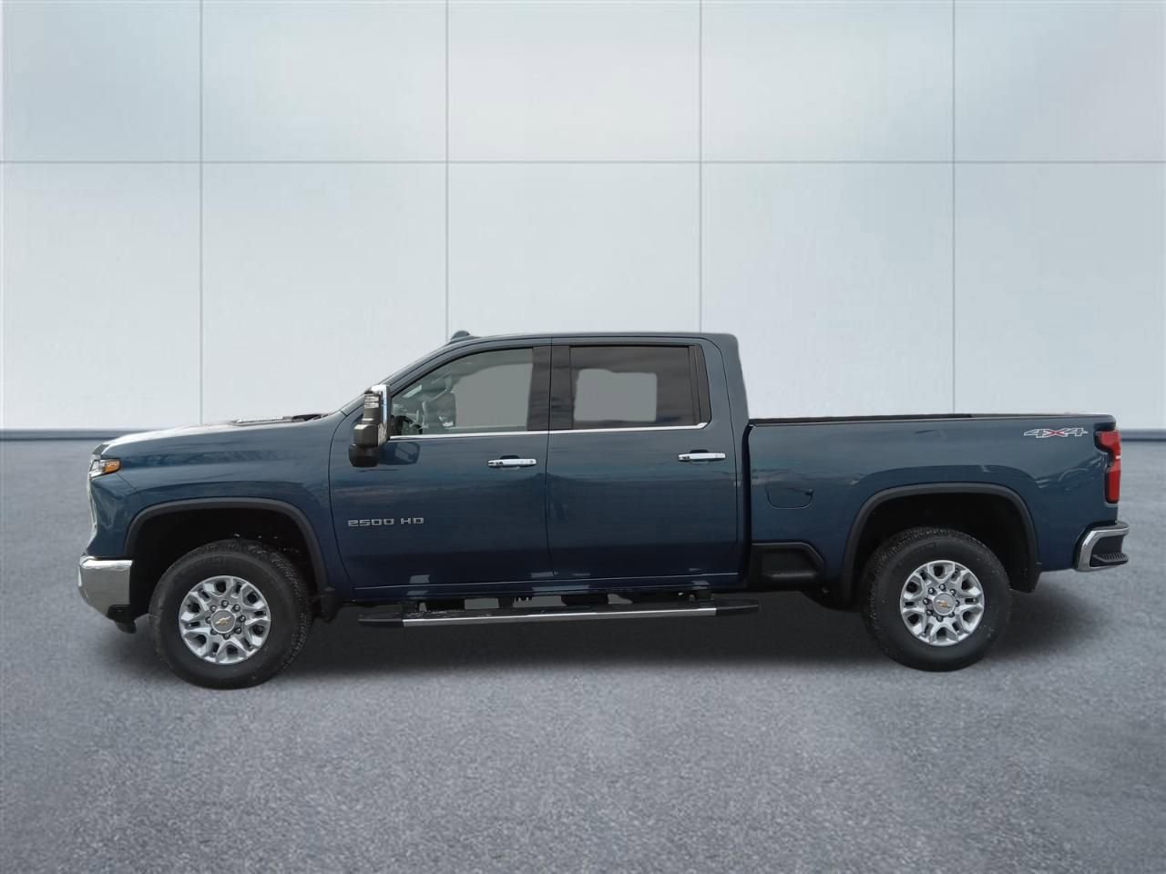 Used 2026 Chevrolet Silverado 2500 LTZ image 2