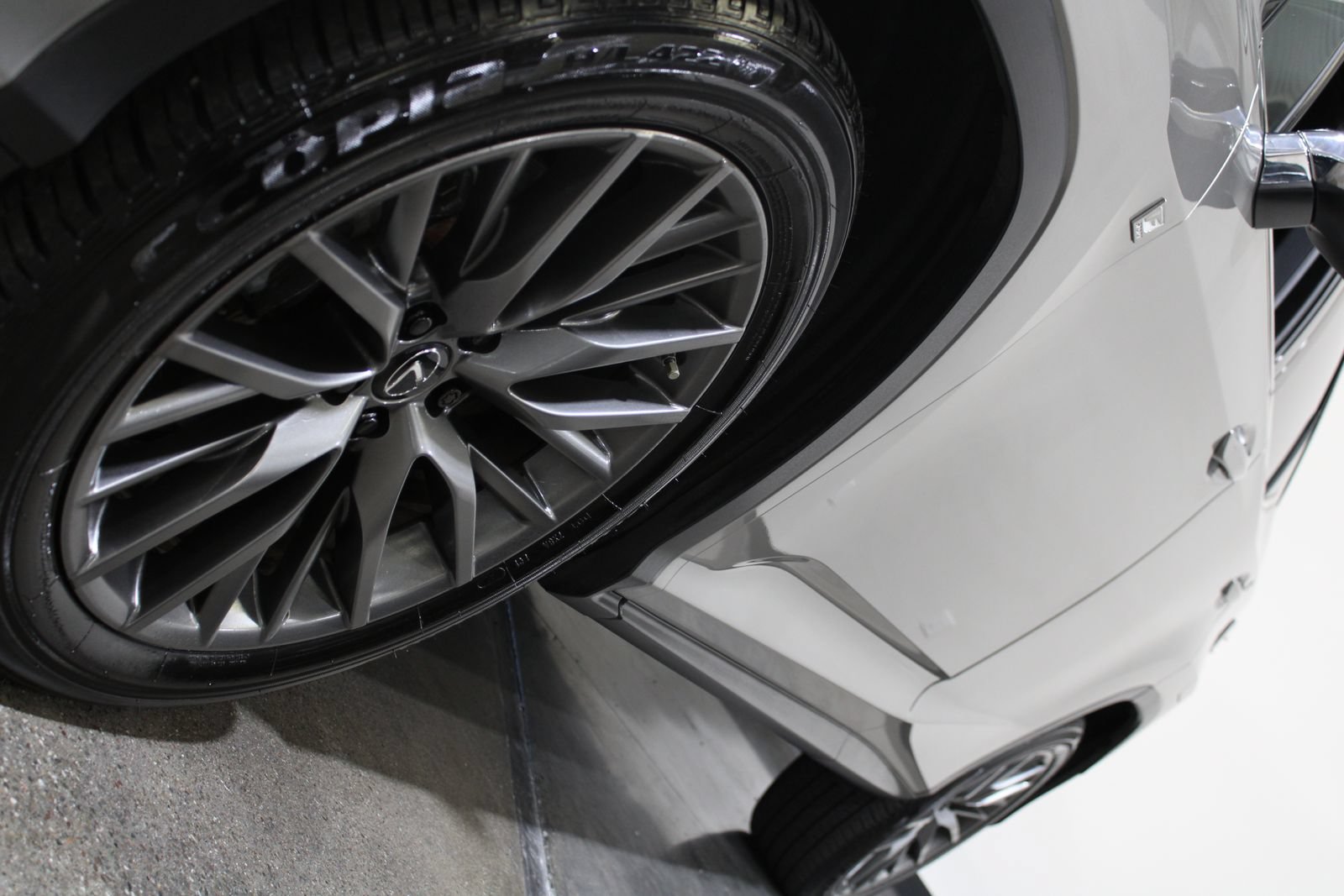 Used 2022 Lexus RX 350 F Sport w/ Accessory Package AWD/4WD image 4