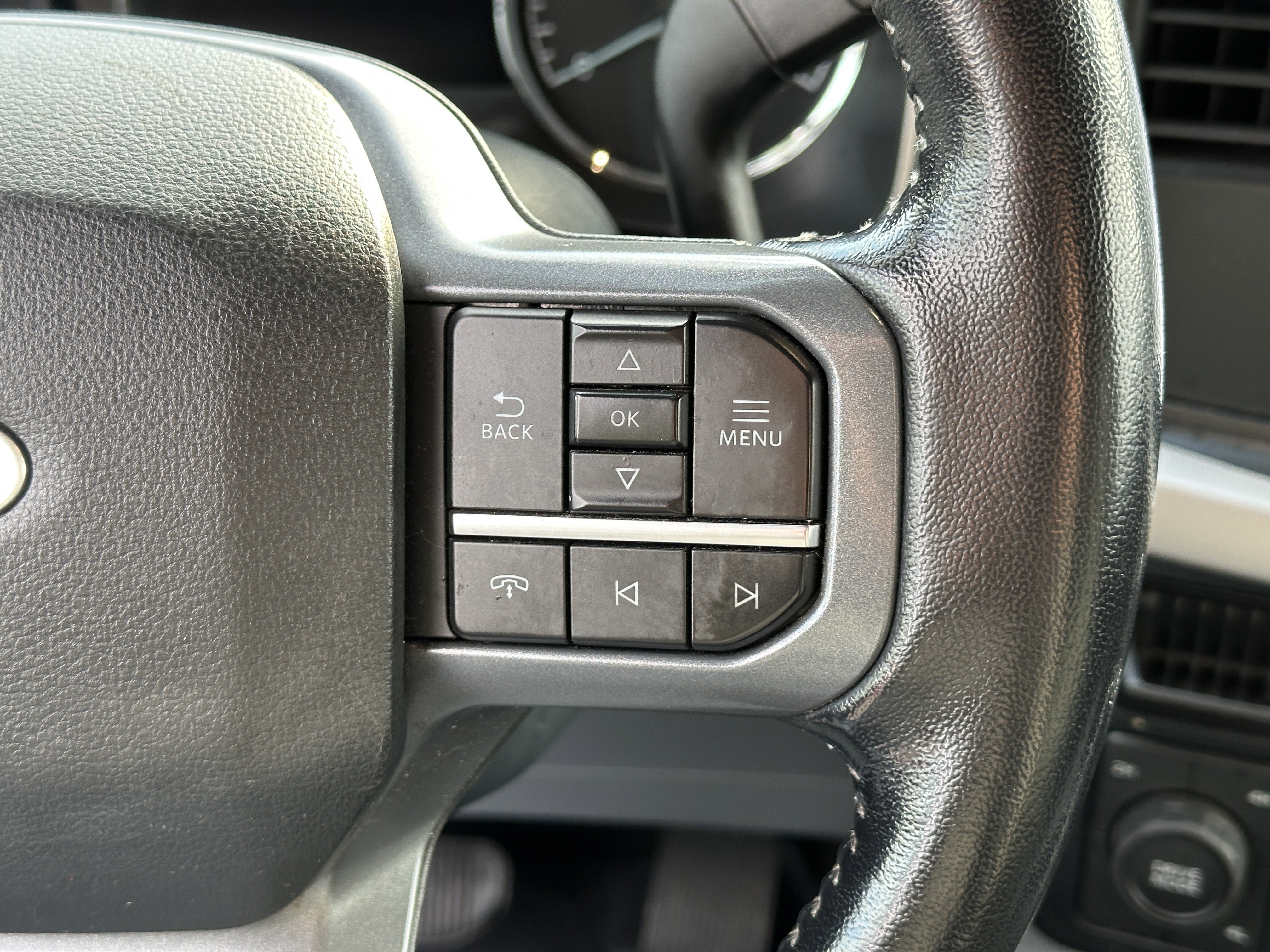 Certified 2022 Ford F150 XLT w/ Equipment Group 302A High image 22