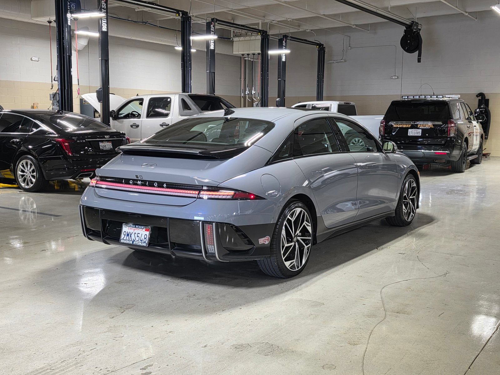 Used 2024 Hyundai Ioniq 6 Limited RWD image 7