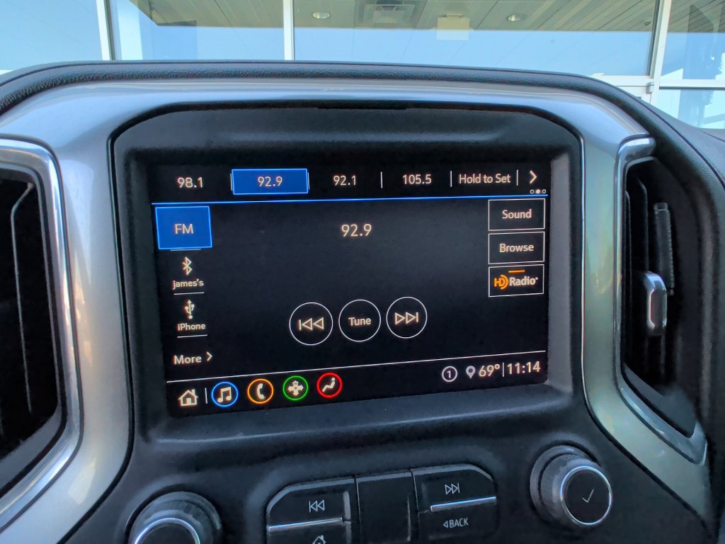 Used 2020 Chevrolet Silverado 2500 LTZ w/ LTZ Plus Package AWD/4WD image 9