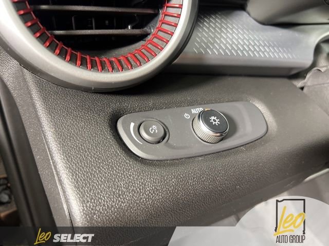 Used 2024 Chevrolet Trax RS image 19