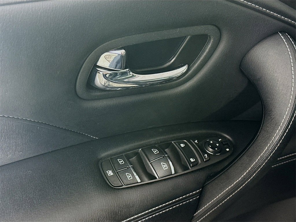 Used 2024 INFINITI QX80 Luxe image 24