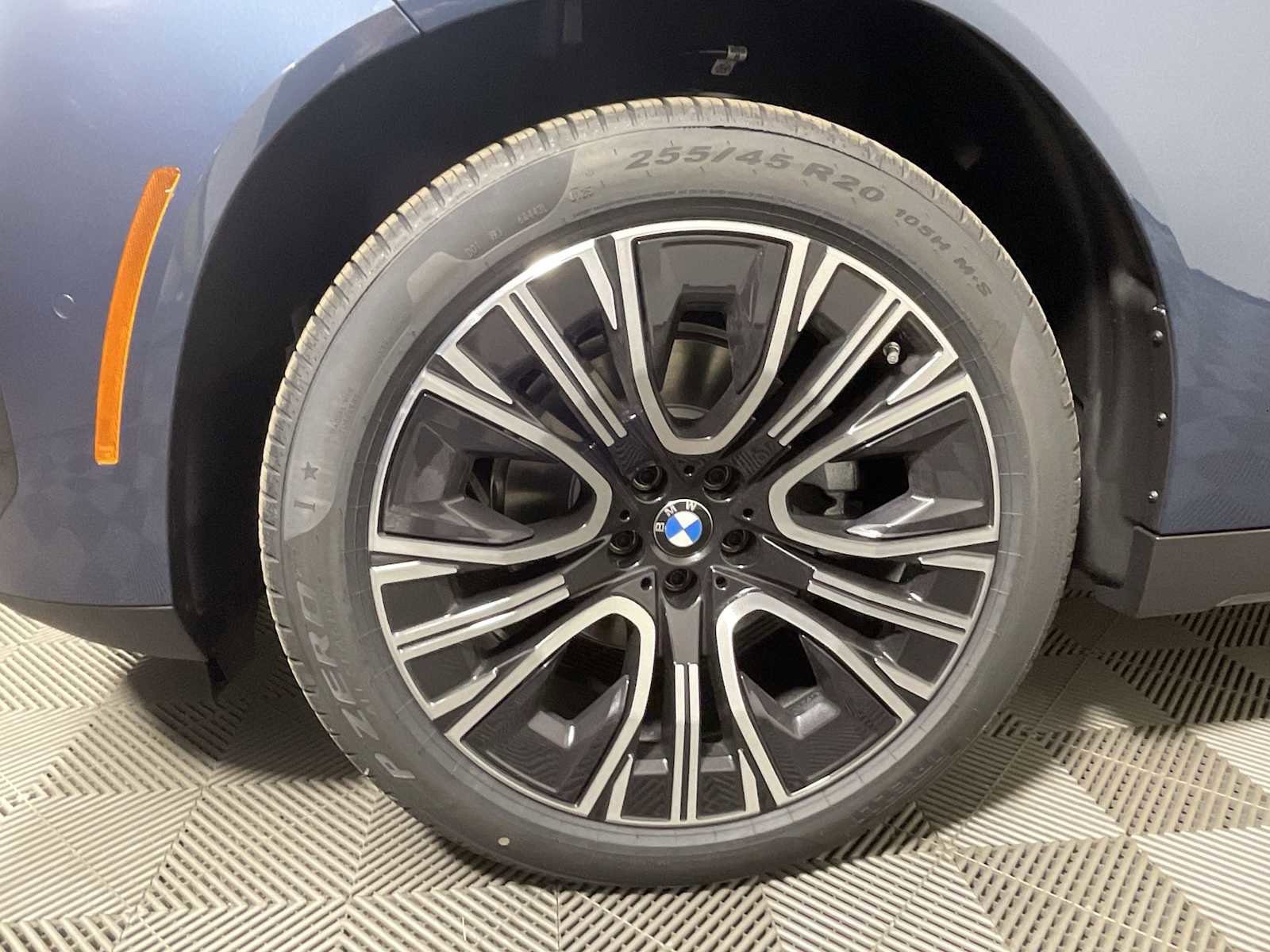 Certified 2025 BMW X3 xDrive30i w/ Convenience Package image 8