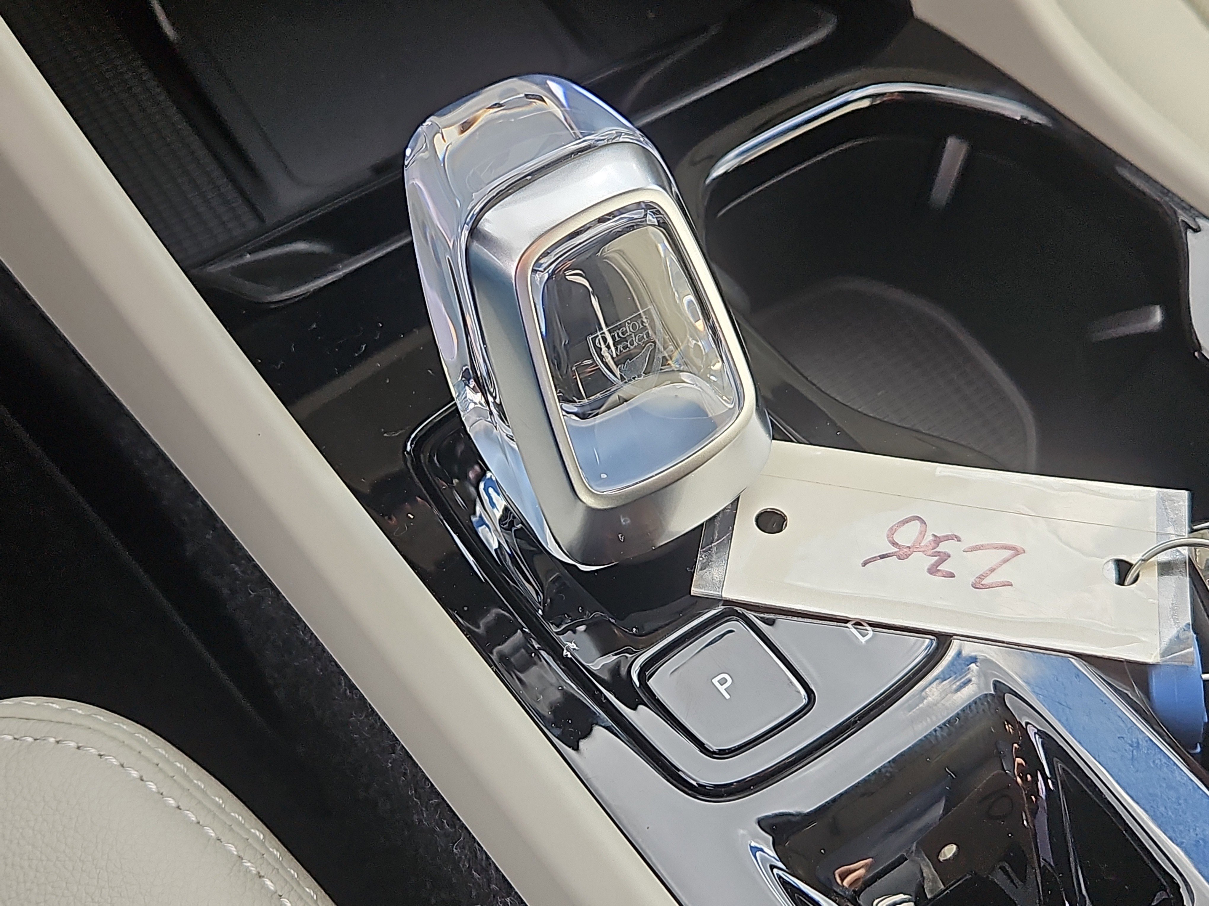 New 2026 Volvo XC40 B5 Ultra w/ Protection Package Premier image 19