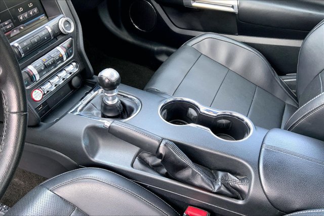 Used 2015 Ford Mustang GT Premium w/ Equipment Group 401A RWD image 16