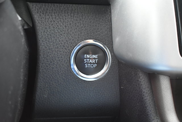 Used 2019 Toyota Highlander Limited AWD/4WD image 29