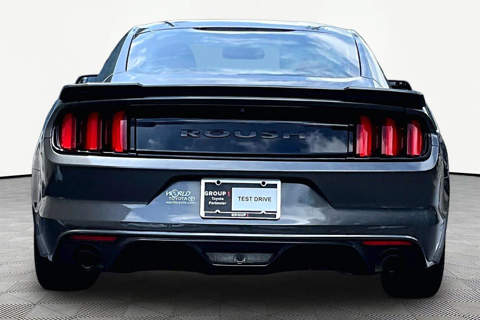 Used 2015 Ford Mustang Coupe w/ Equipment Group 051A RWD image 5