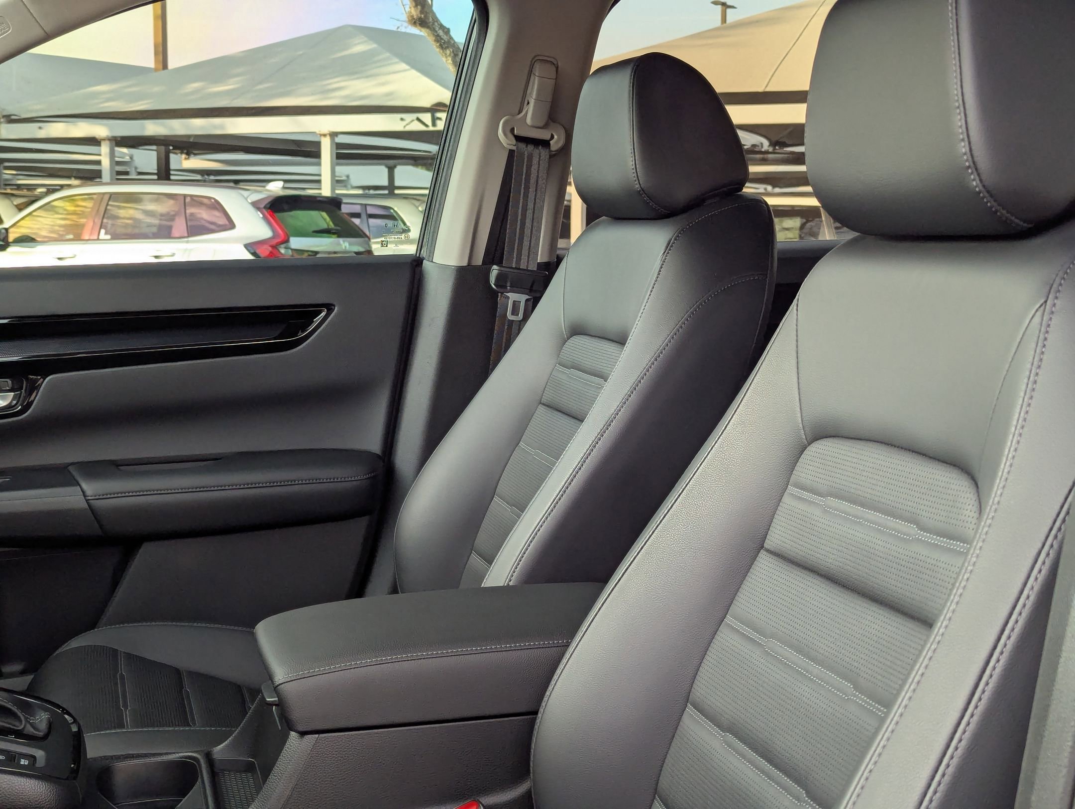 Used 2023 Honda CR-V EX-L image 14