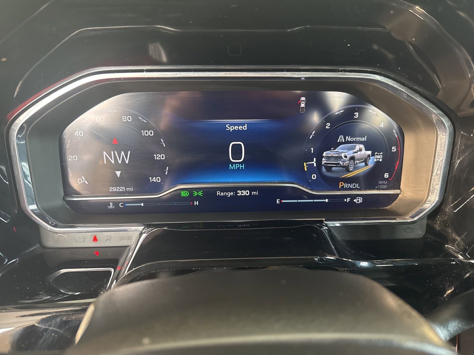 Used 2025 Chevrolet Silverado 2500 LT w/ Convenience Package image 29