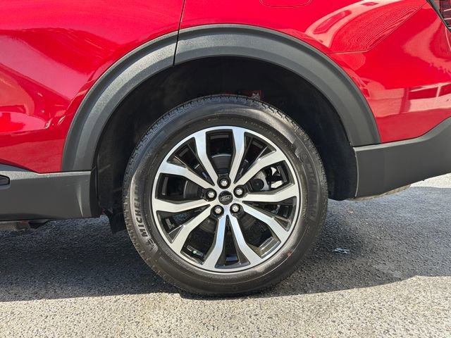 Used 2025 Ford Explorer ST-Line image 30