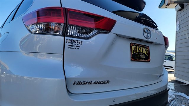 Used 2019 Toyota Highlander Limited AWD image 71