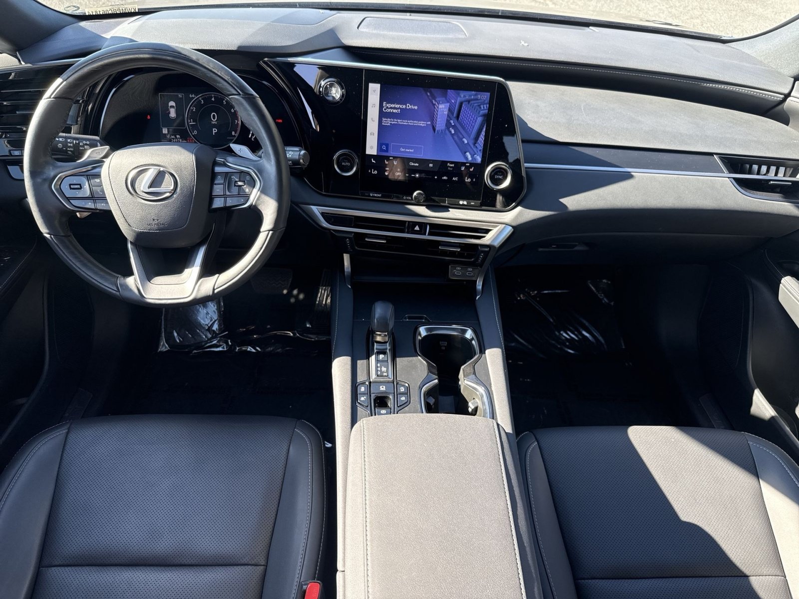 Used 2024 Lexus RX 350 Premium w/ Accessory Package (Z1) AWD/4WD image 24