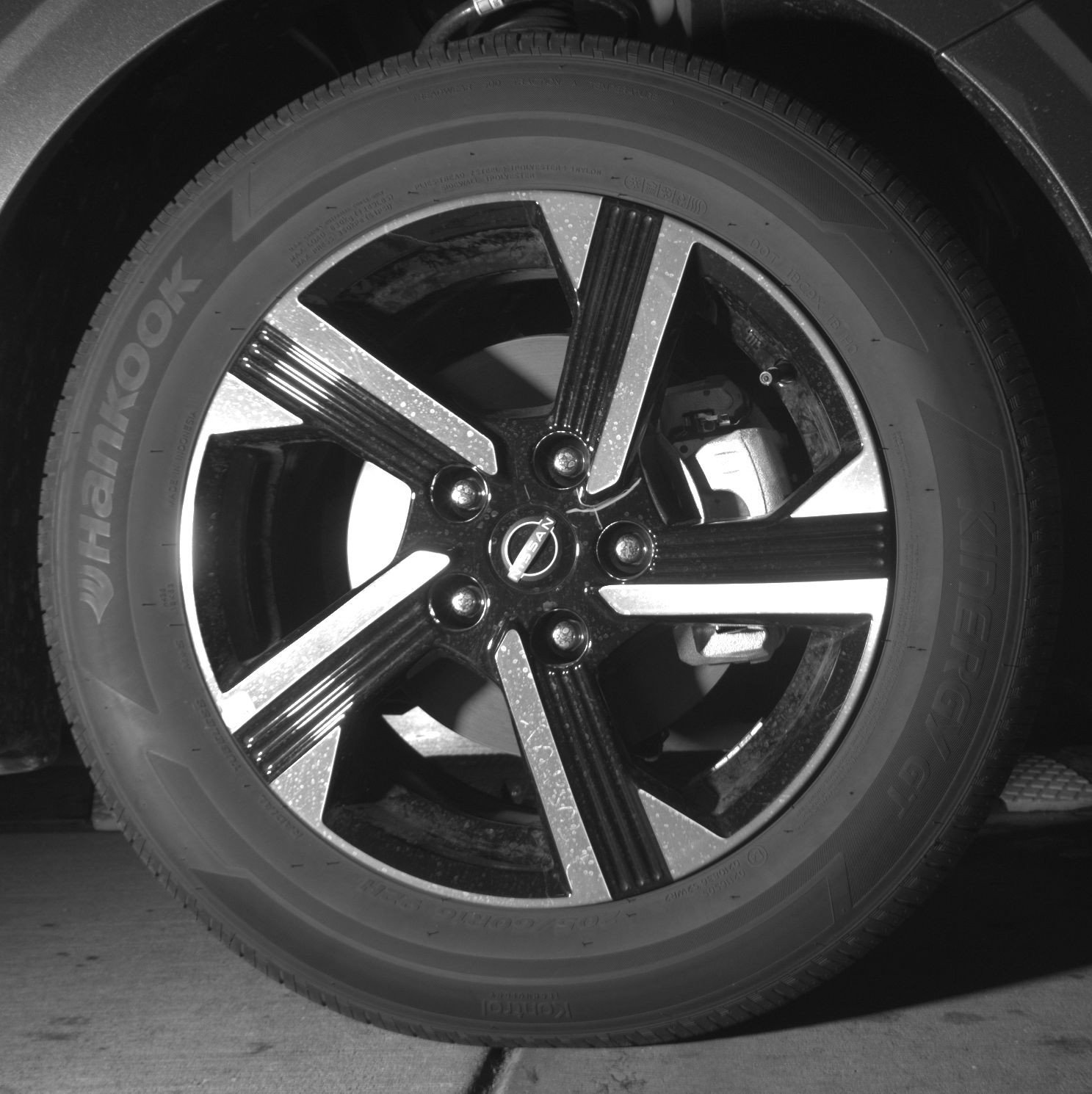 Used 2025 Nissan Sentra SV image 13