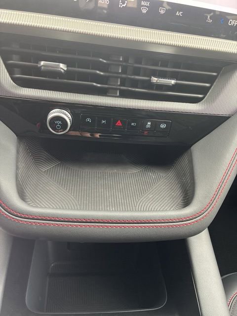 New 2026 Ford Explorer ST-Line w/ ST-Line Street Pack image 20