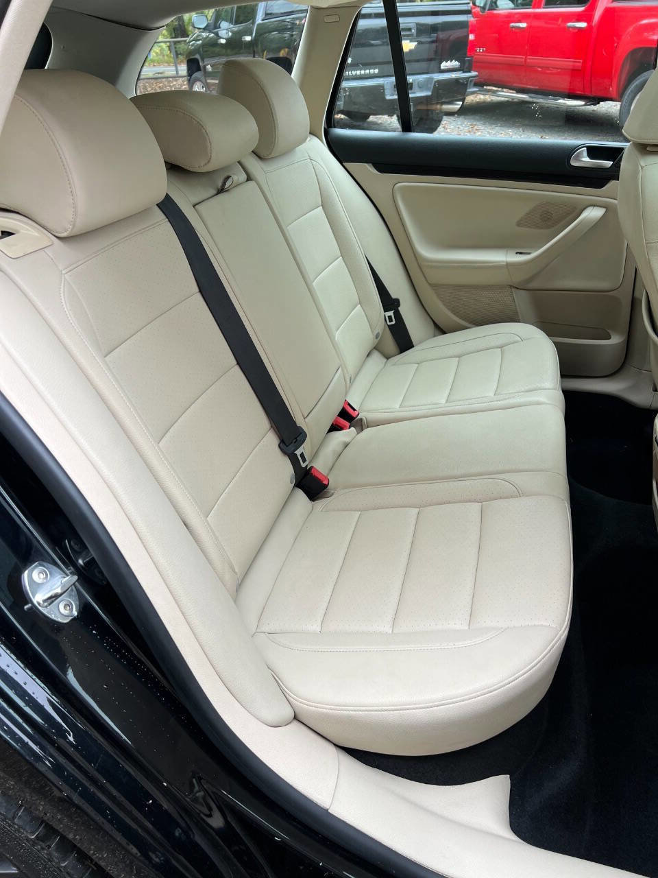 Used 2012 Volkswagen Jetta SE image 18