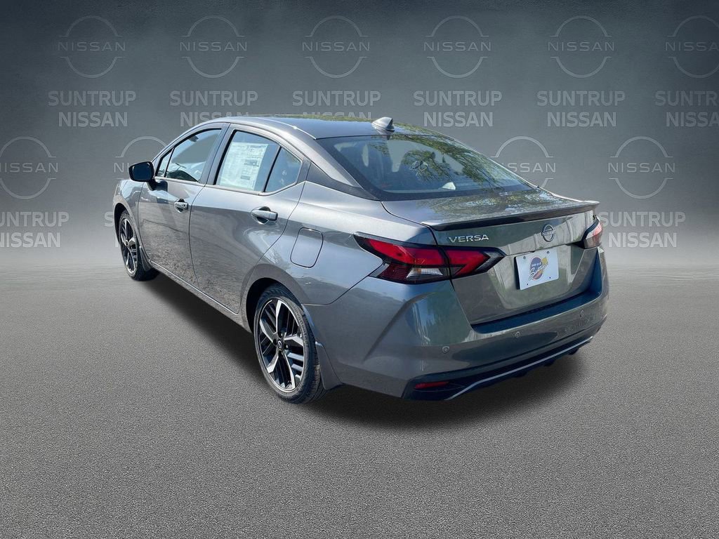 Used 2025 Nissan Versa SR w/ Trunk Package image 12