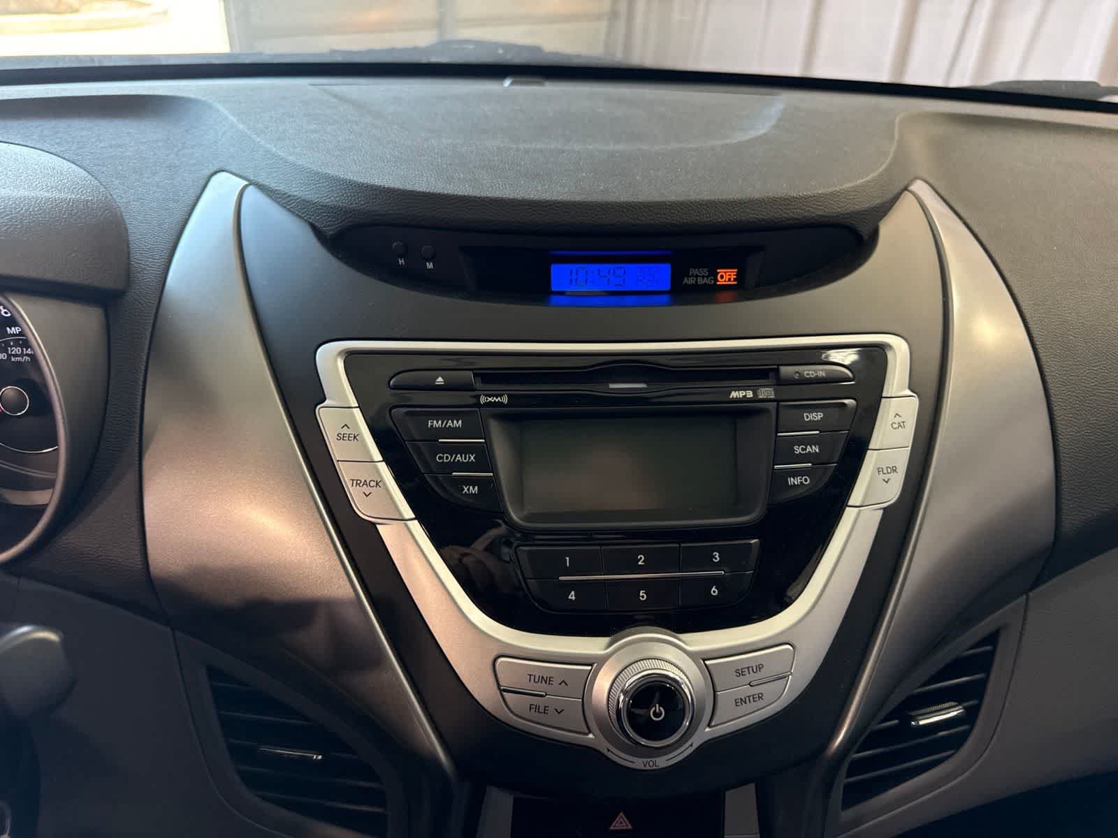 Used 2012 Hyundai Elantra GLS FWD image 25