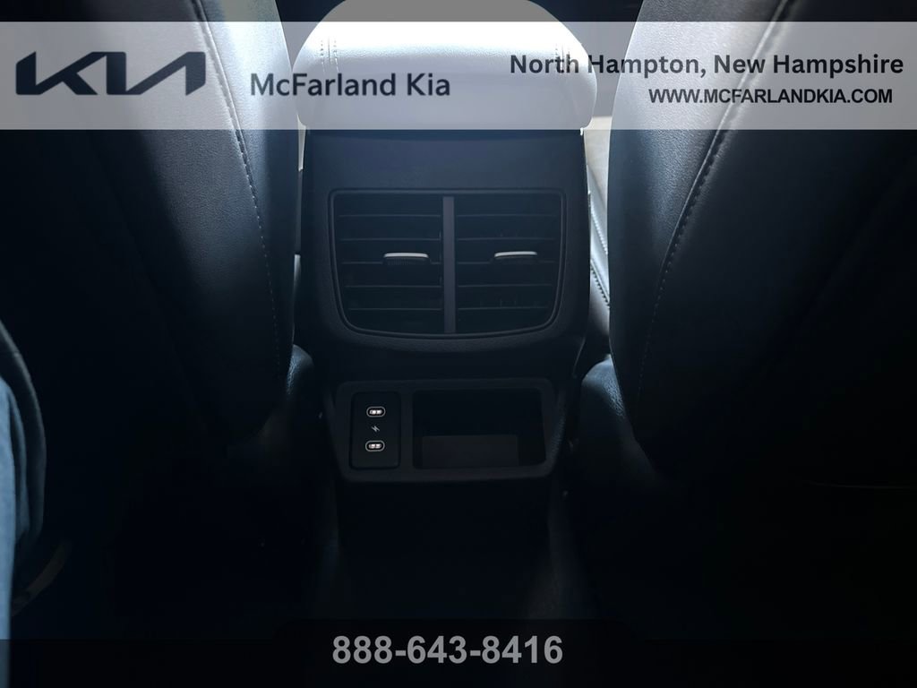 Used 2024 Kia Seltos SX image 19