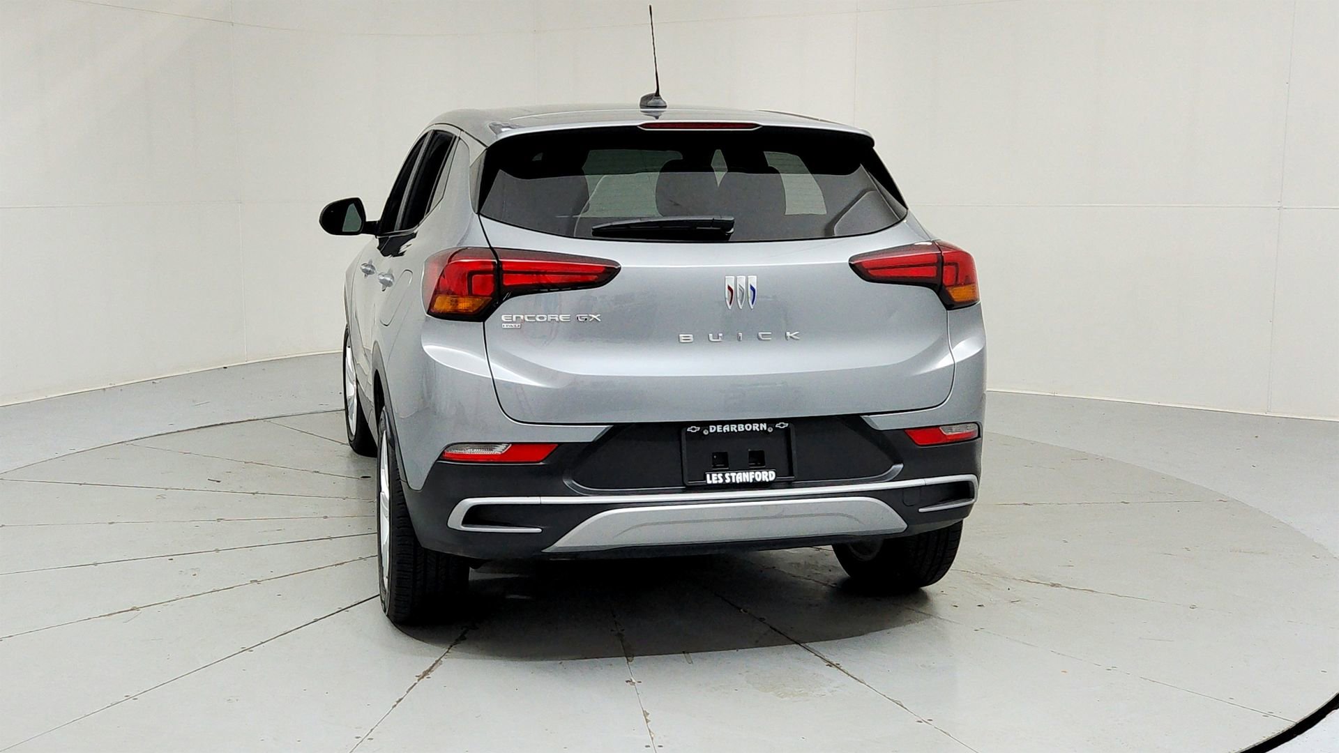 Used 2024 Buick Encore GX Preferred AWD/4WD image 4