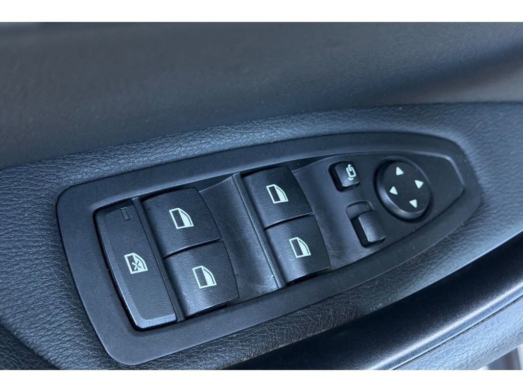 Used 2020 BMW X1 xDrive28i w/ Convenience Package image 12