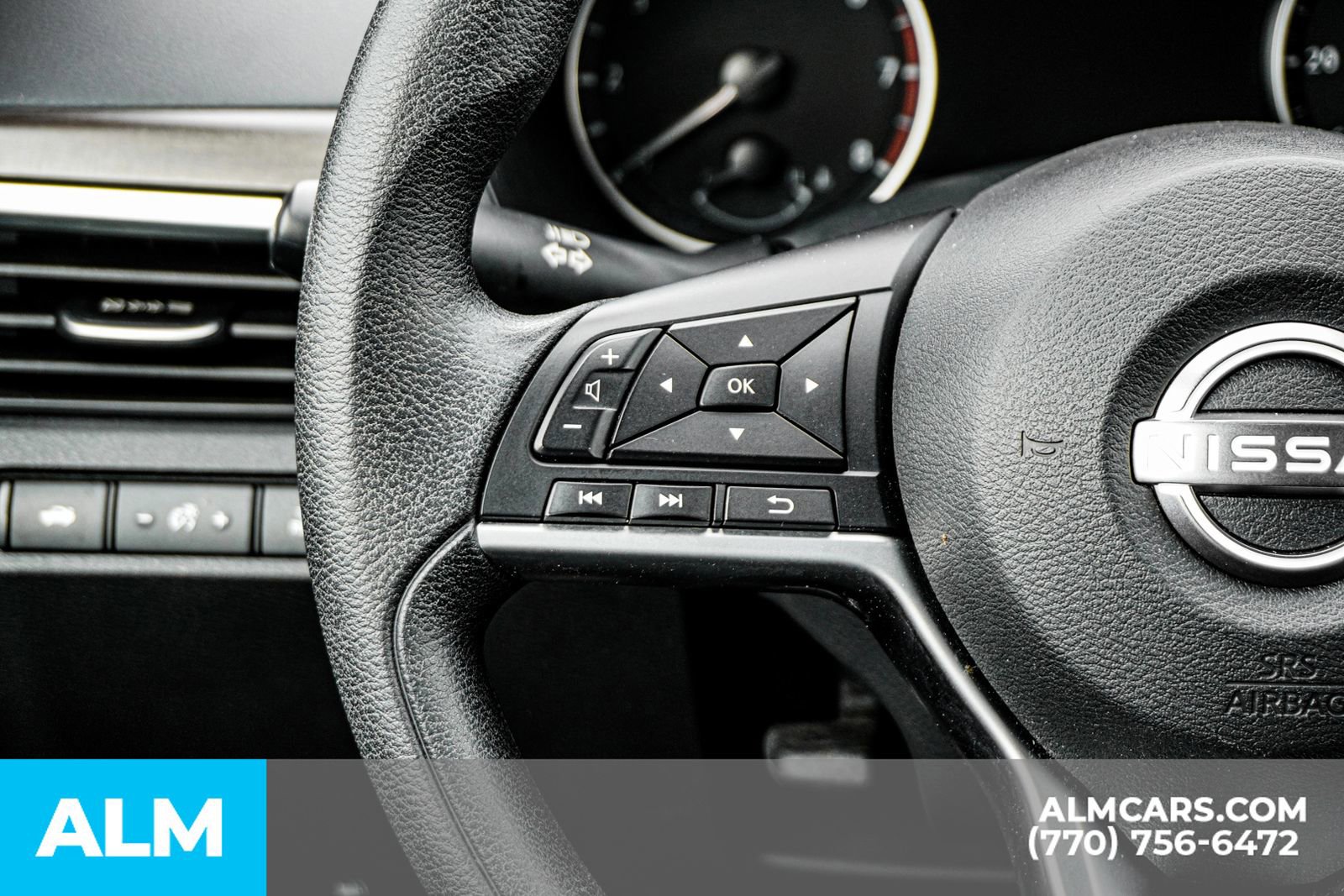 Used 2024 Nissan Altima 2.5 SV image 30