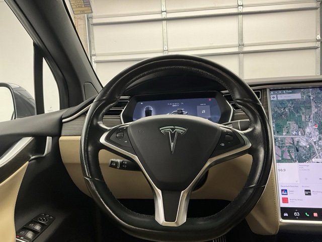 Used 2016 Tesla Model X P100D image 10
