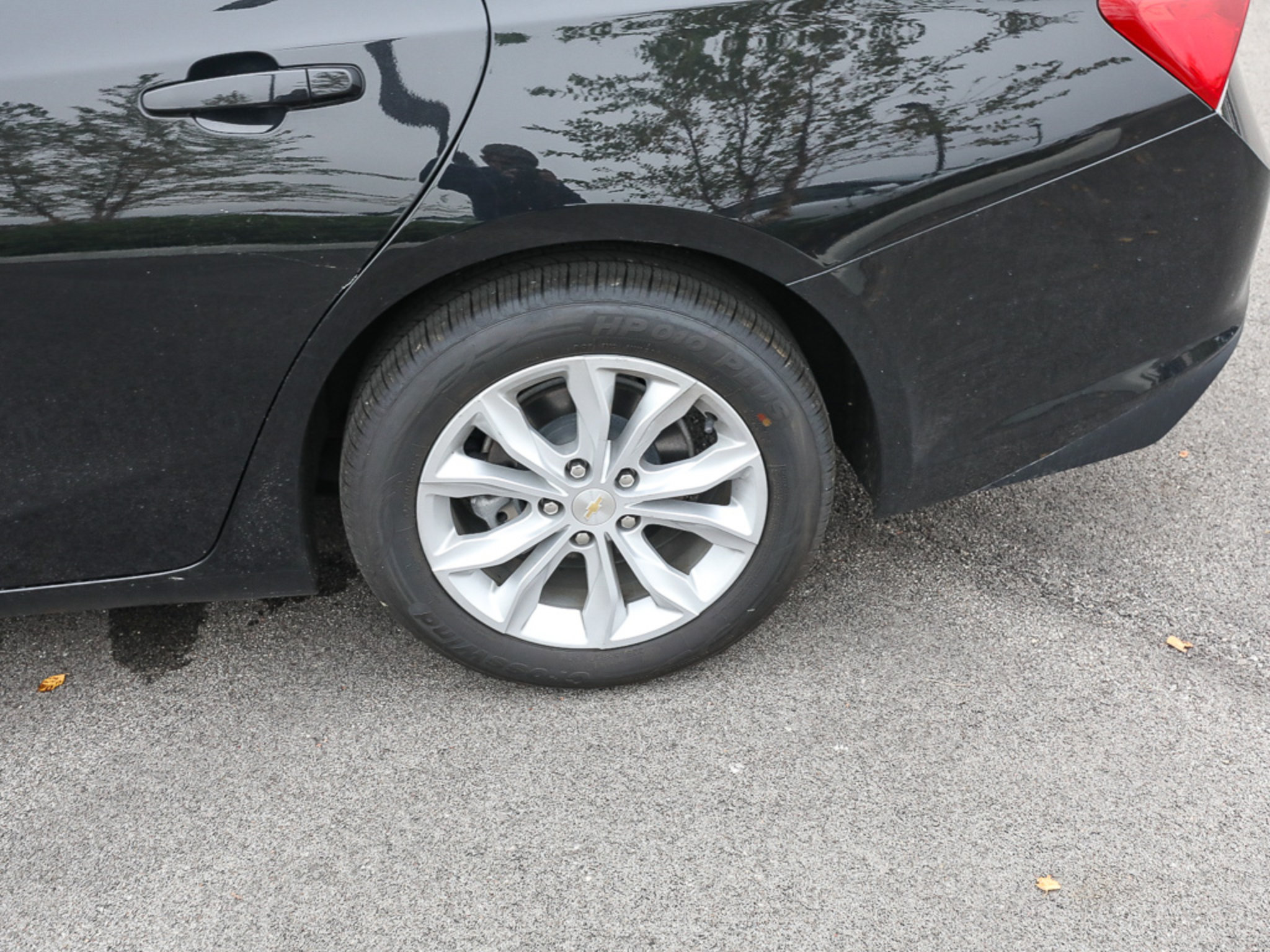 Used 2024 Chevrolet Malibu LT FWD image 4