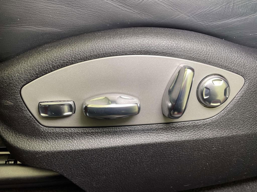 Certified 2022 Porsche Macan GTS image 17