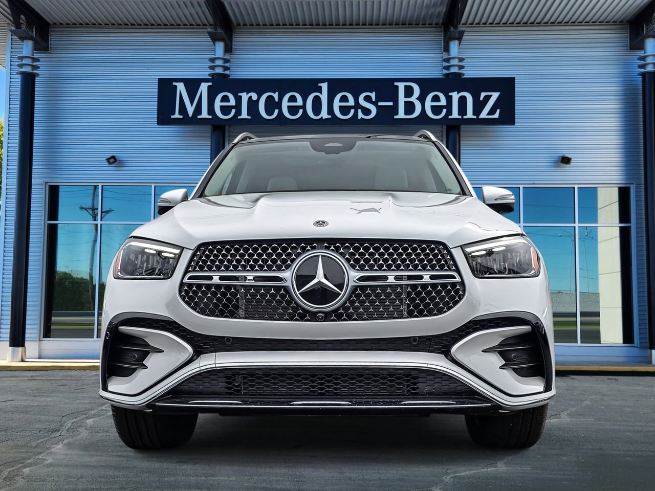 New 2026 Mercedes-Benz GLE 450 4MATIC image 2