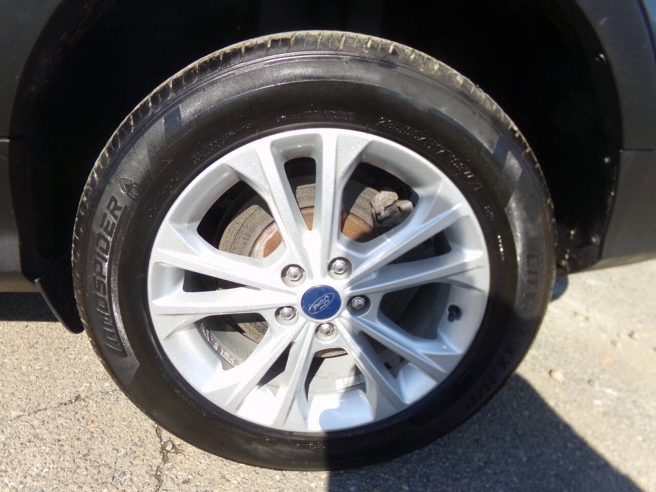 Used 2018 Ford Escape SE image 31