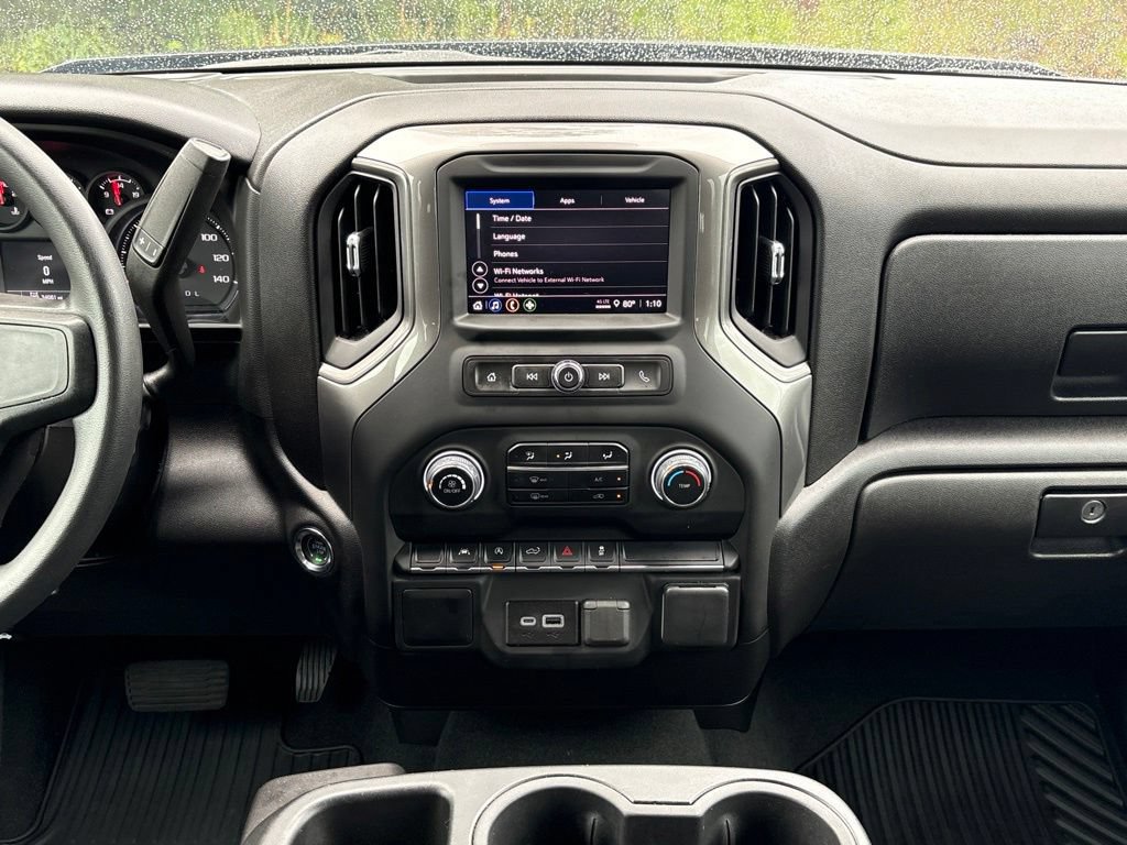 Used 2025 Chevrolet Silverado 1500 Custom AWD/4WD image 18