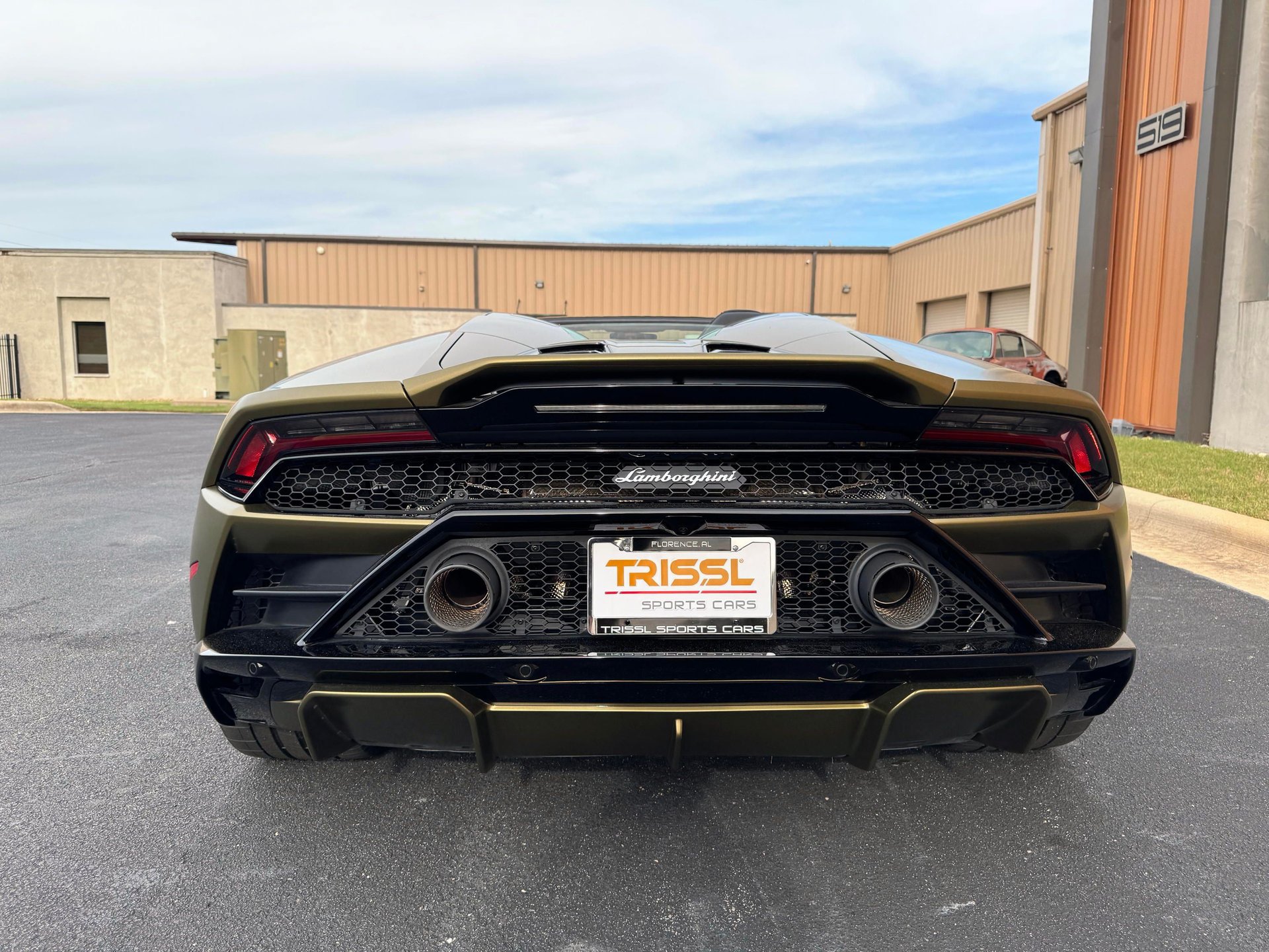 Used 2023 Lamborghini Huracan EVO RWD image 23