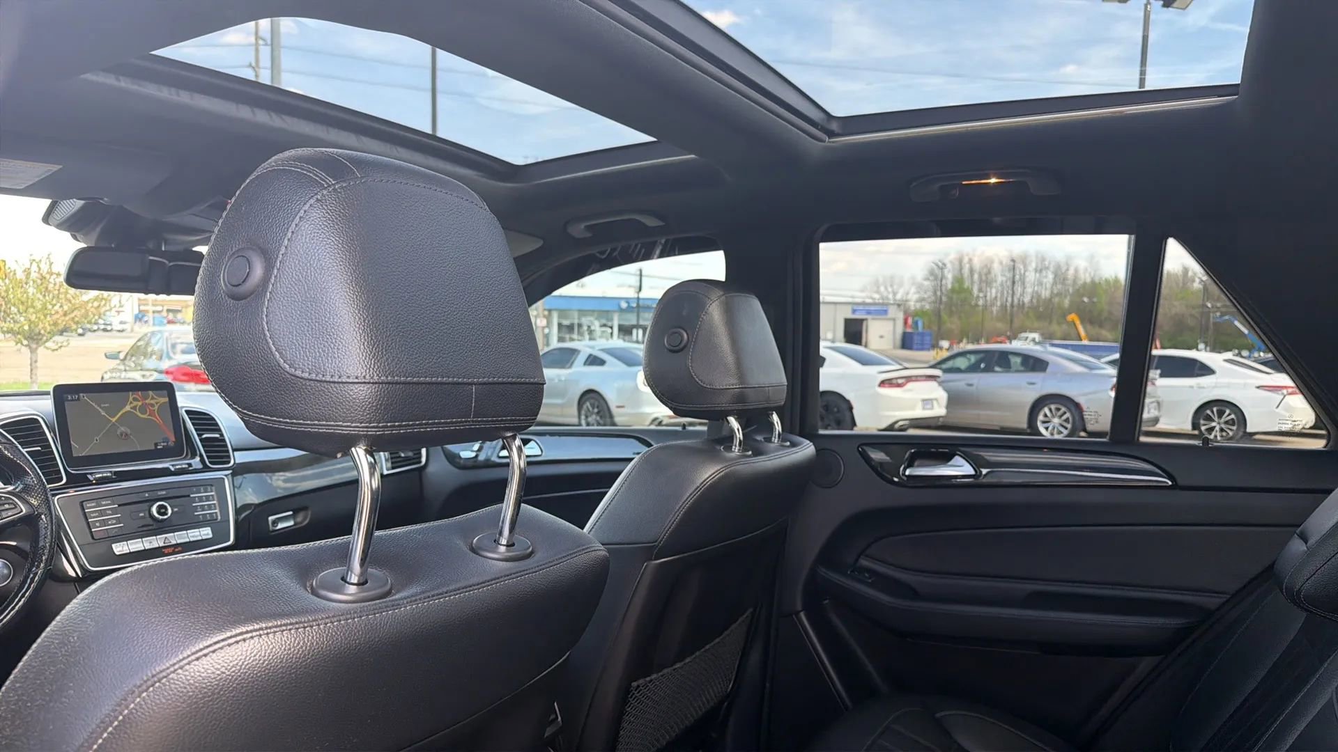 Used 2017 Mercedes-Benz GLE 350 4MATIC image 36