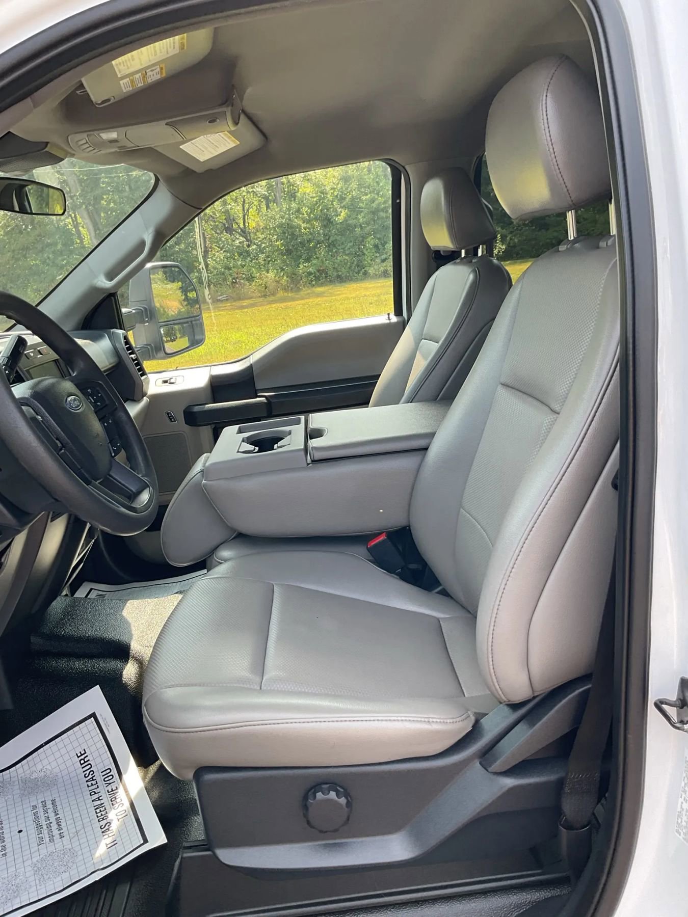 Used 2022 Ford F250 XL w/ Power Equipment Group image 25
