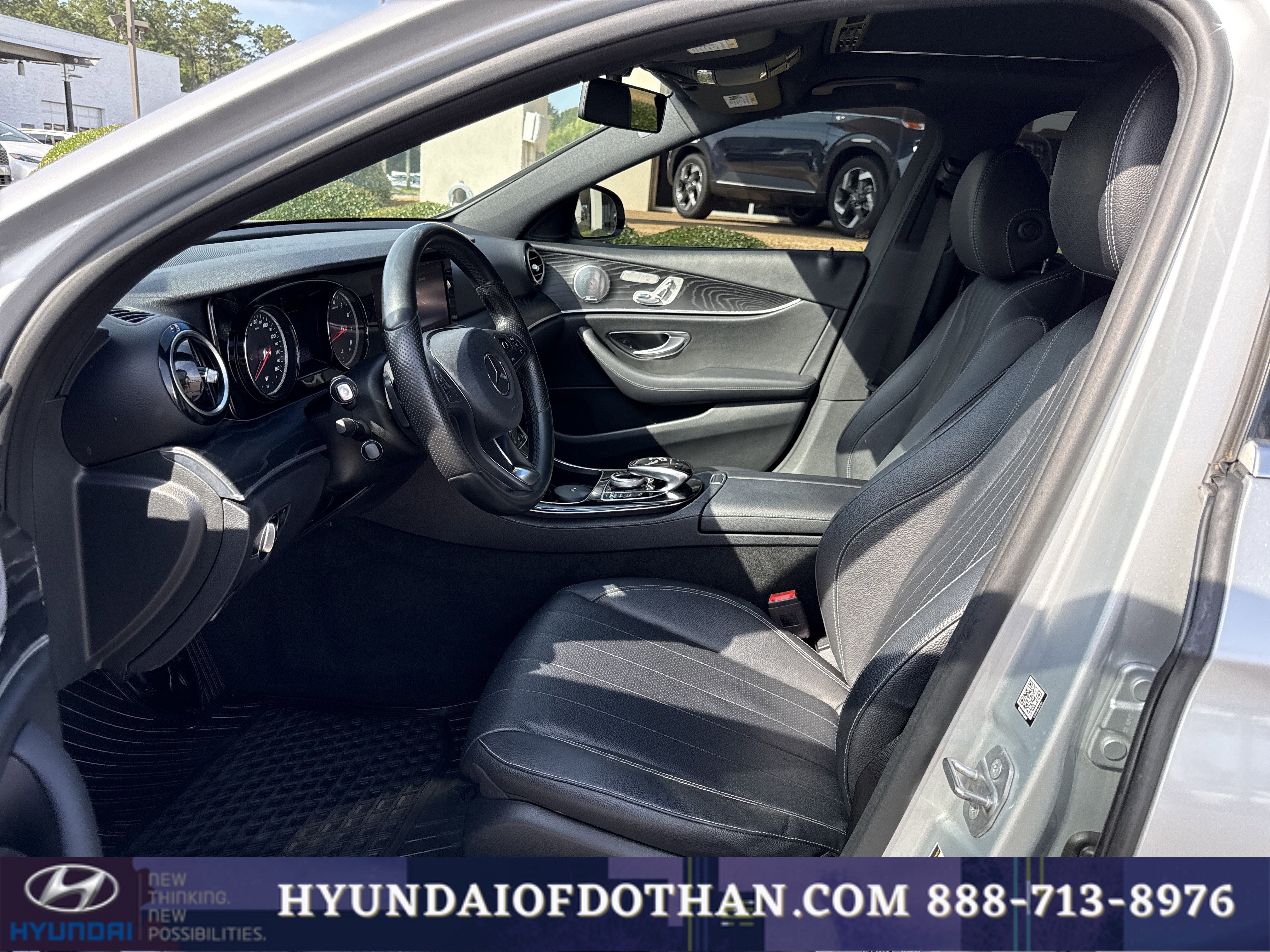 Used 2017 Mercedes-Benz E 300 image 10