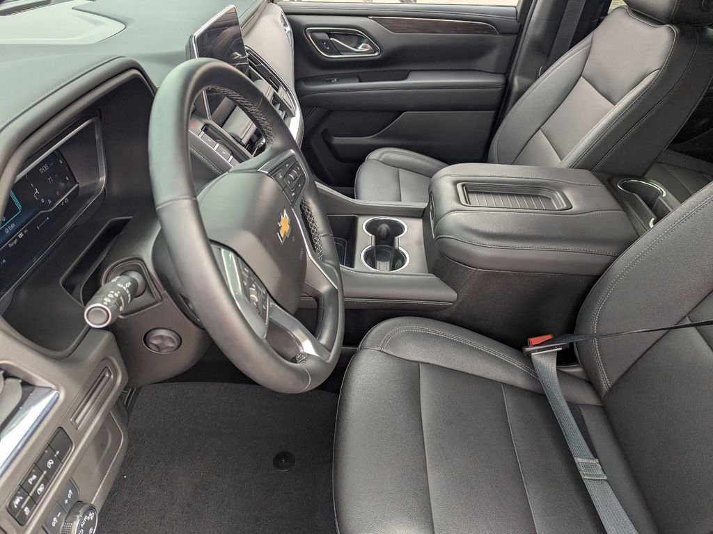 Used 2023 Chevrolet Tahoe LT w/ Luxury Package RWD image 23