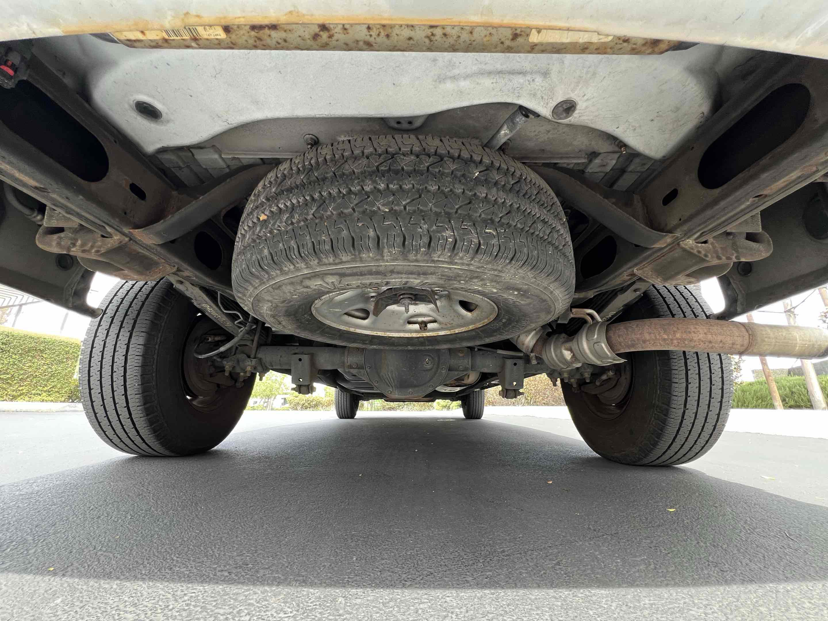 Used 2018 Chevrolet Express 3500 LT w/ LT Preferred Equipment Group RWD image 53