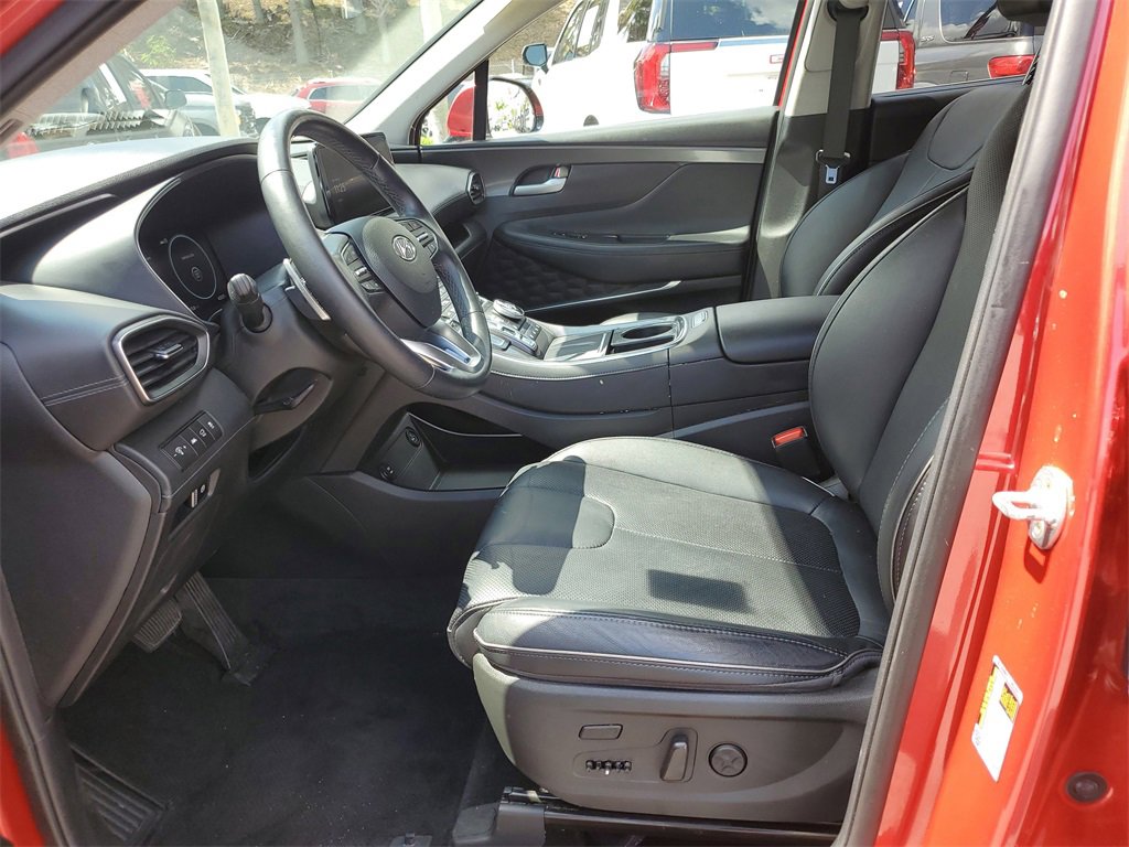 Used 2023 Hyundai Santa Fe Limited image 16