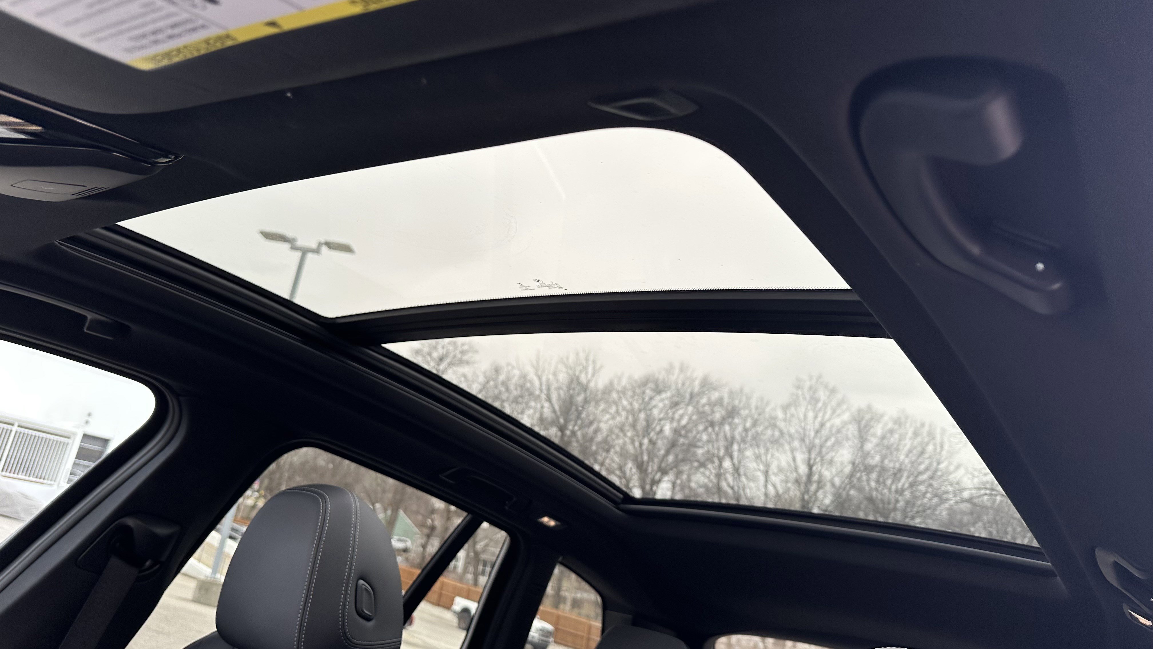 Certified 2023 BMW X3 xDrive30i w/ Premium Package w/ZPA image 28